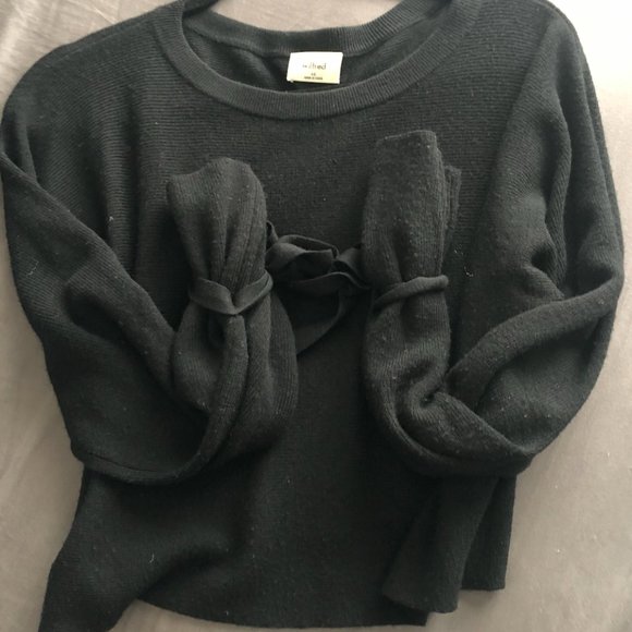 Aritzia Wilfred Emmy Sweater - Picture 2 of 2
